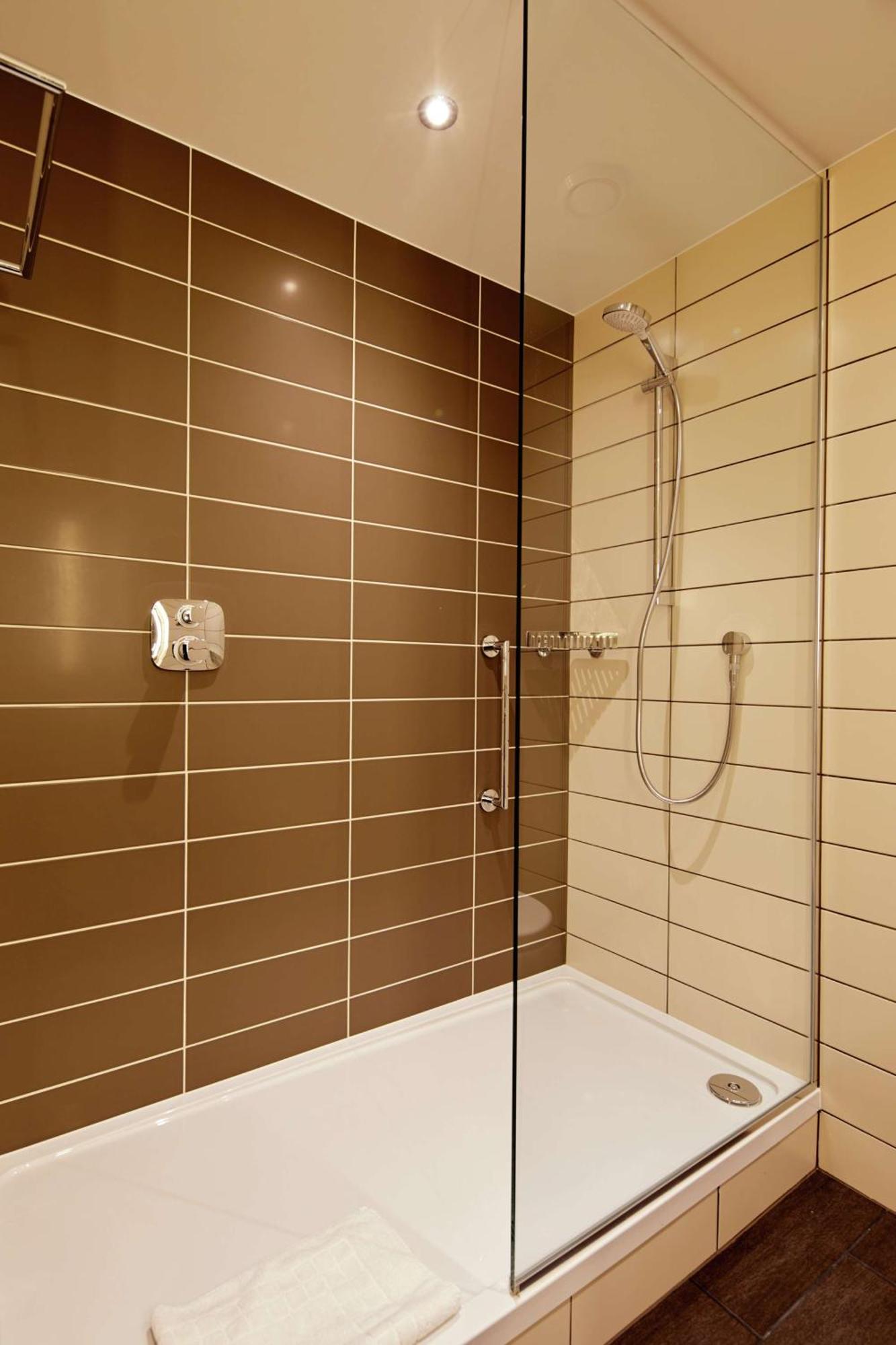 Hilton Garden Racecourse 4* Doncaster